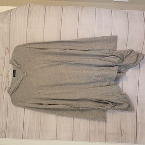 NWOT Kari Lyn Hooded zip front long sleeve jacket with shark bite hem - Size 1X